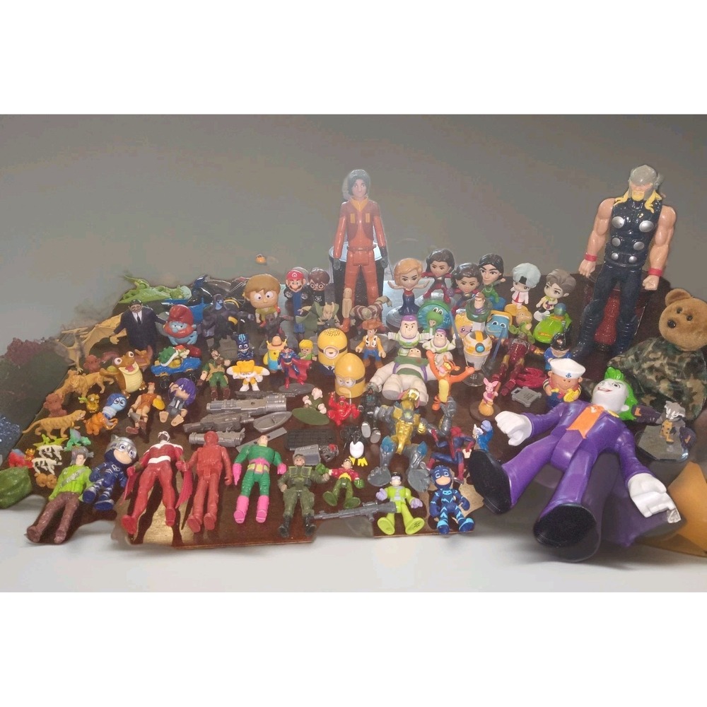 Lot Of 100 Action Figures Assorted 7 Lbs of Toys Disney Marvel Toy Story GI Joe
